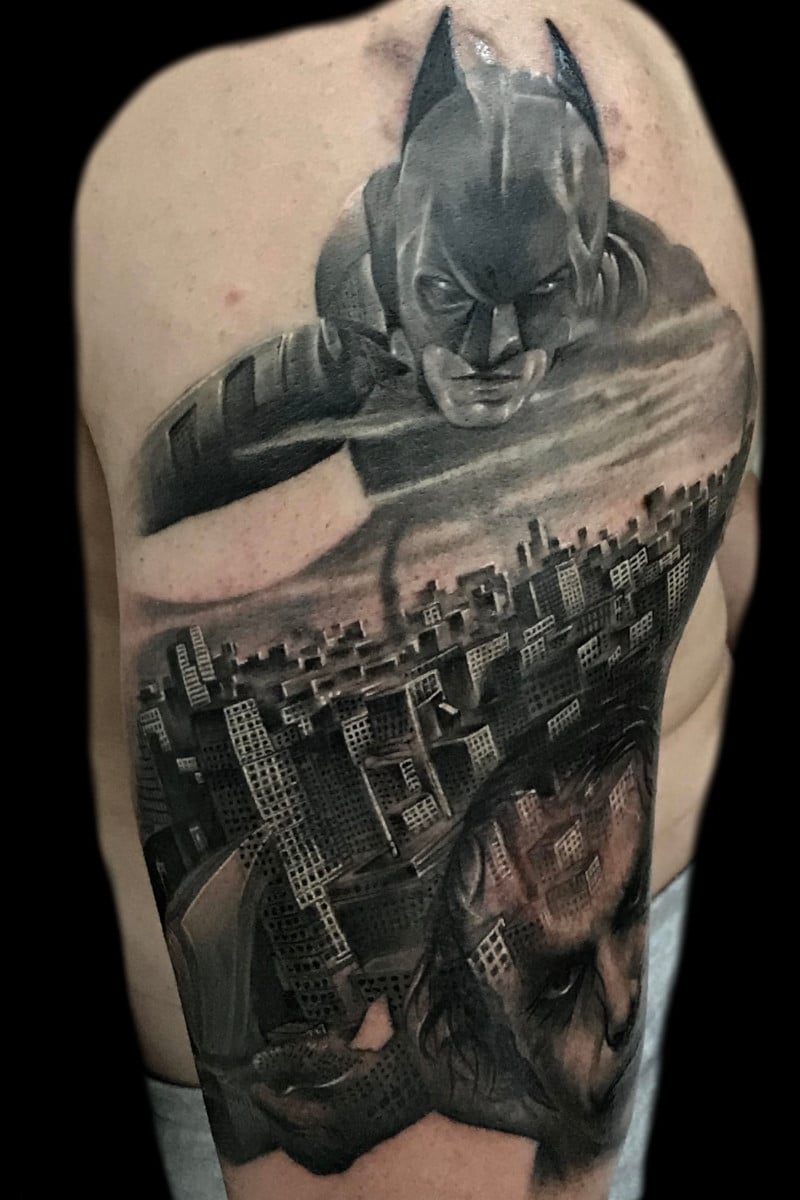 Tatuaje de Batman vs Jocker