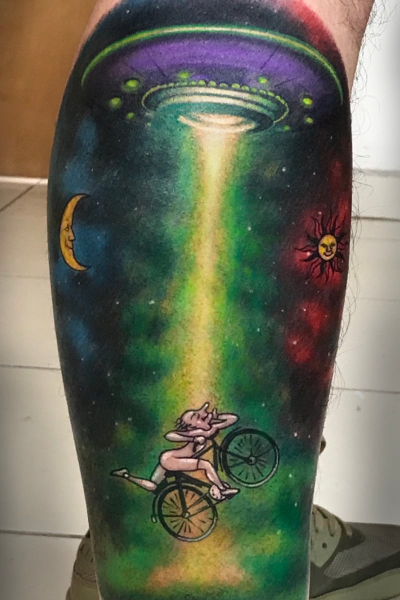 Tatuaje Cómic Cósmico
