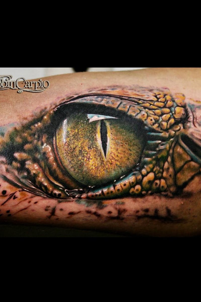 realistic-ojo-cocodrilo
