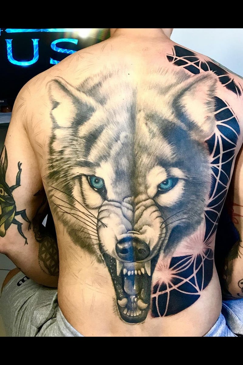 cosmic-wolf-blue-eyes